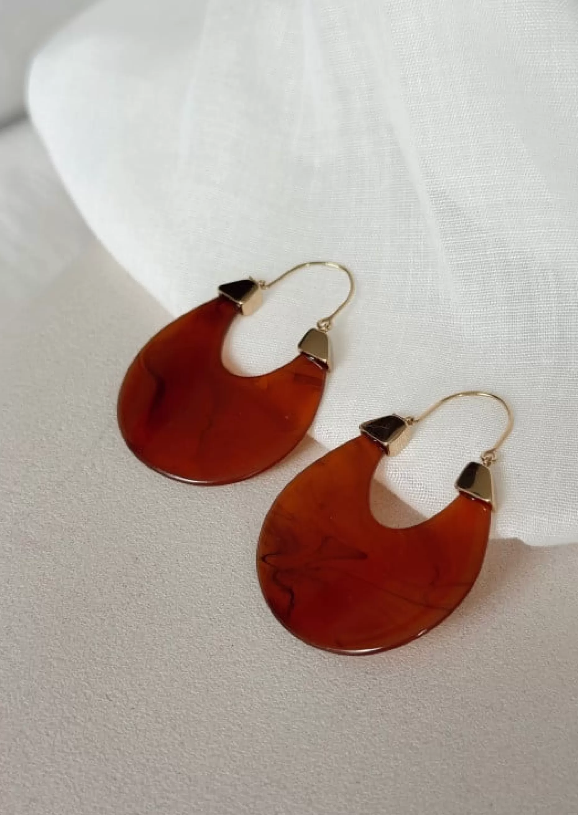 Store Boucles d’oreilles Gufa dorées et brunes  | Boucles d'oreilles originales | Prêt-à-porter en ligne | Easy Clothes Boucles d'oreilles