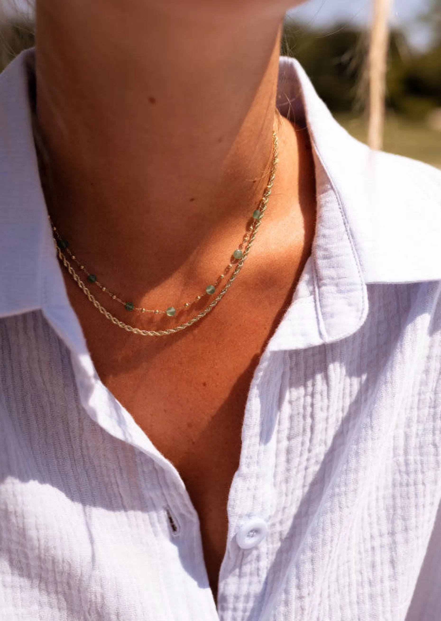 Shop Collier Pruda doré et vert | Collier double-rangs | Prêt-à-porter en ligne | Easy Clothes Colliers