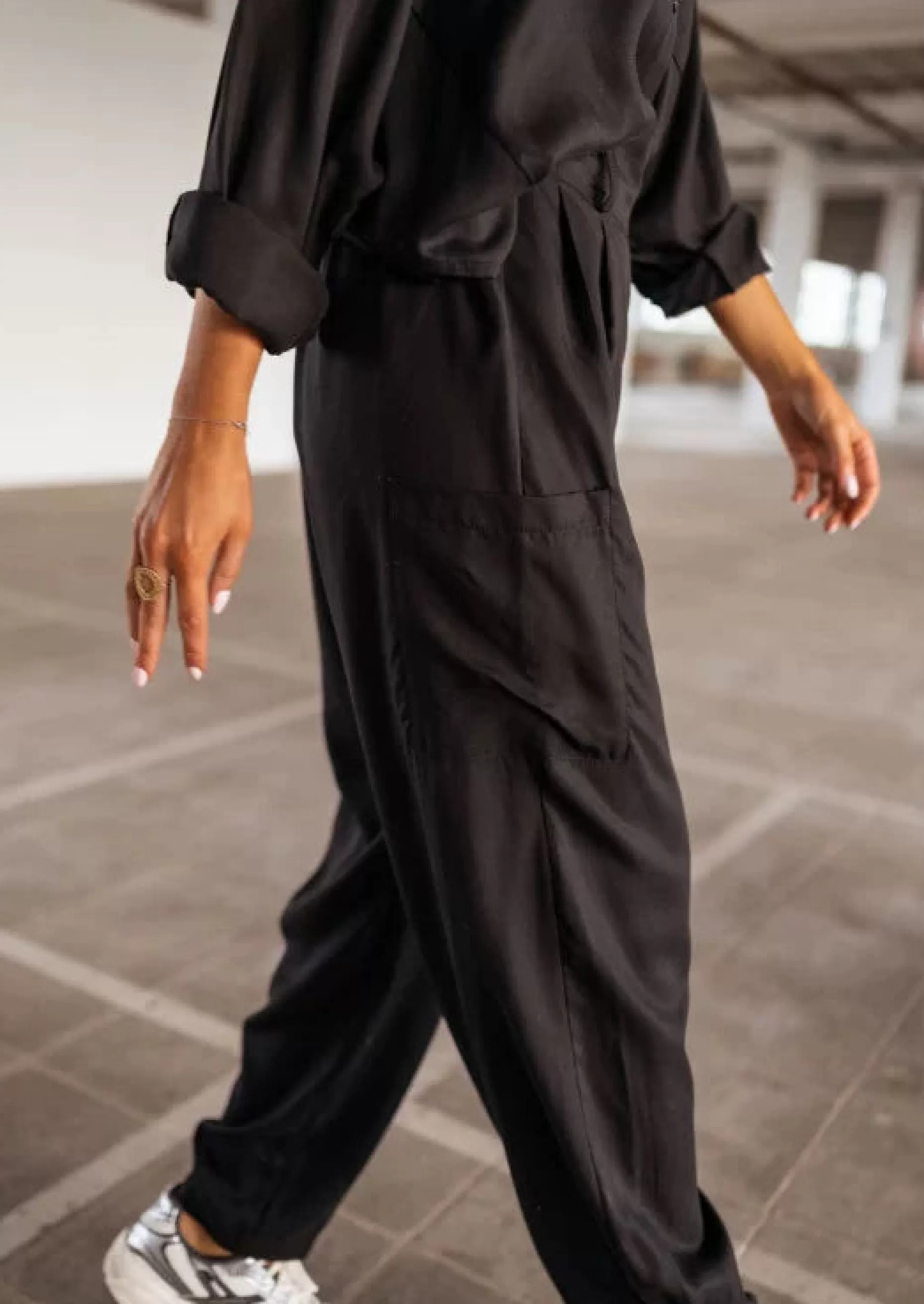 Clearance Pantalon Chandler noir | Pantalon large satiné | Prêt-à-porter en ligne |  Easy Clothes Femme Pantalons