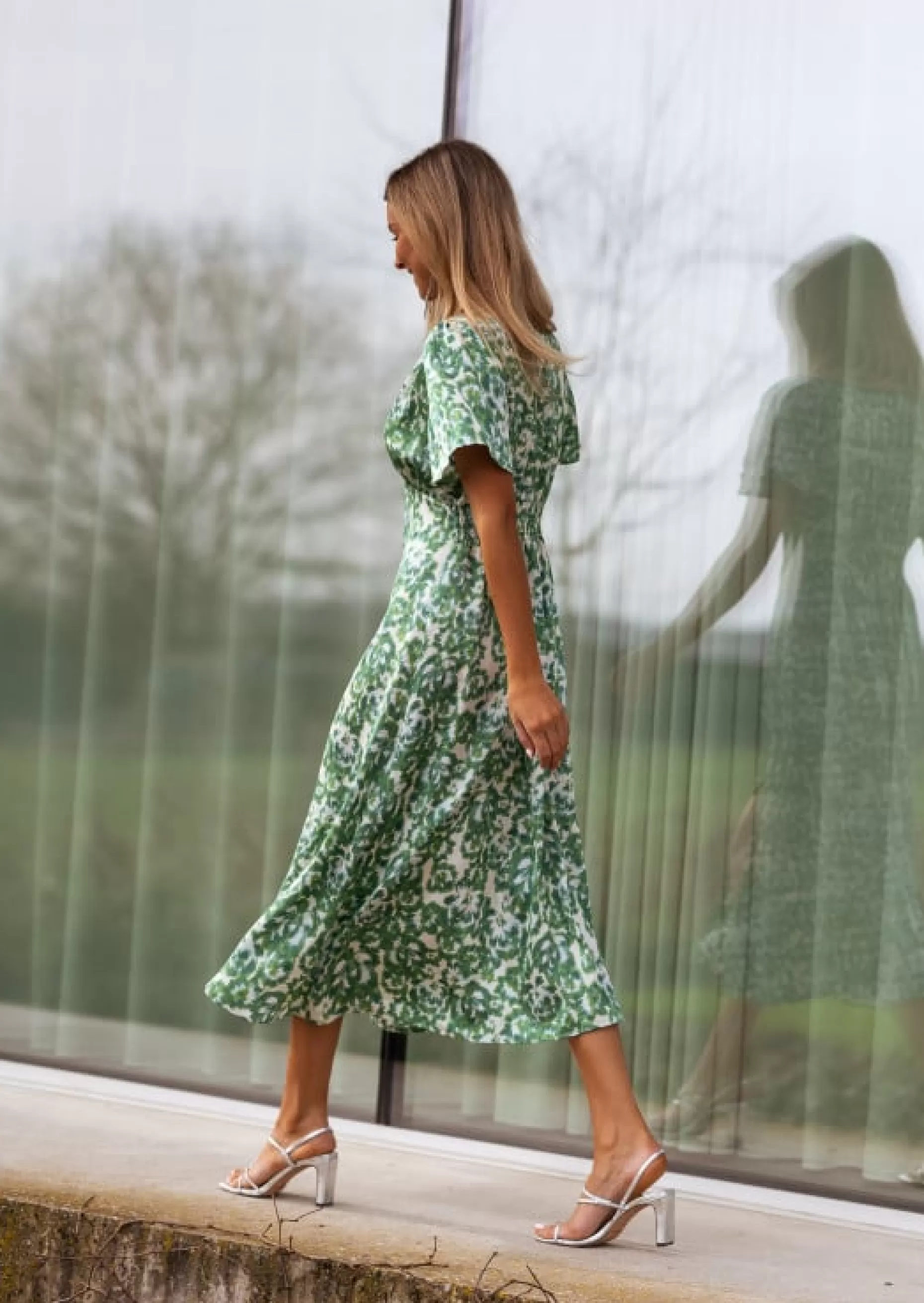 Hot Robe Adena verte à motifs | Robe midi à motifs | Prêt-à-porter en ligne | Easy Clothes Femme Robes