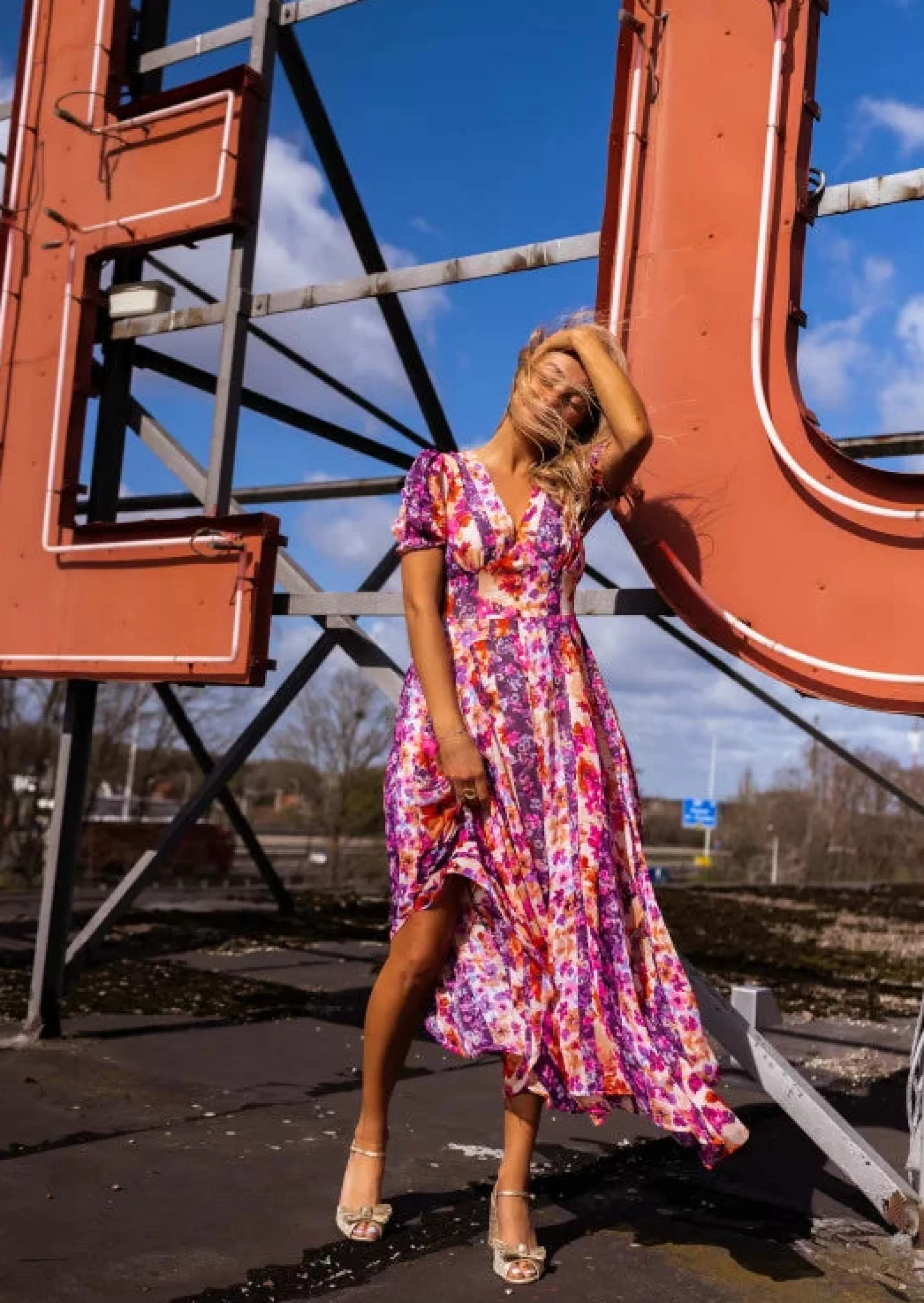 Shop Robe Perdie à fleurs | Robe fleurie fendue | Prêt-à-porter en ligne | Easy Clothes Femme Robes