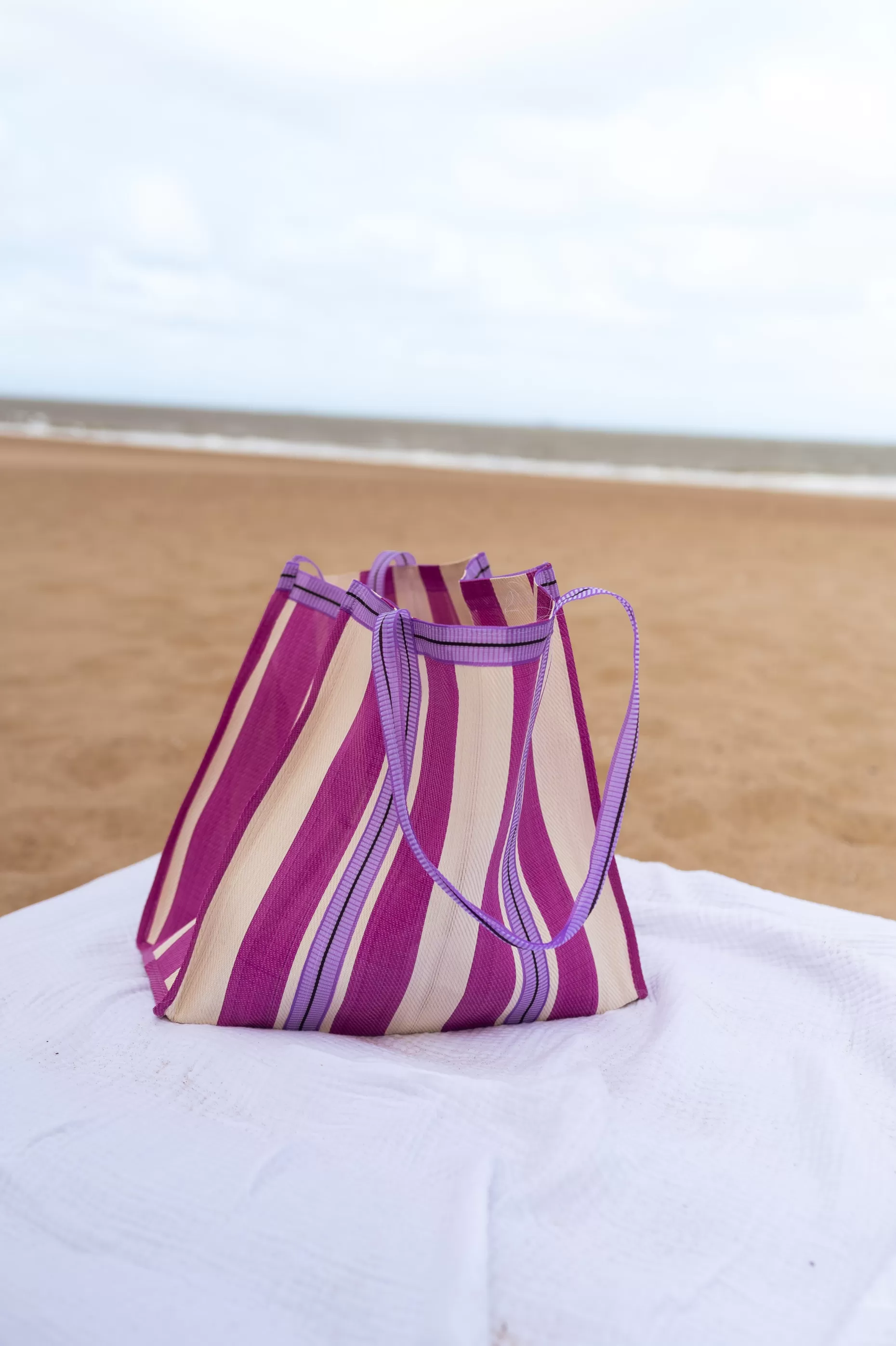 Outlet Sac Sevana à lignes rose | Sac de plage ligné | Prêt-à-porter en ligne |  Easy Clothes Sacs & Pochettes