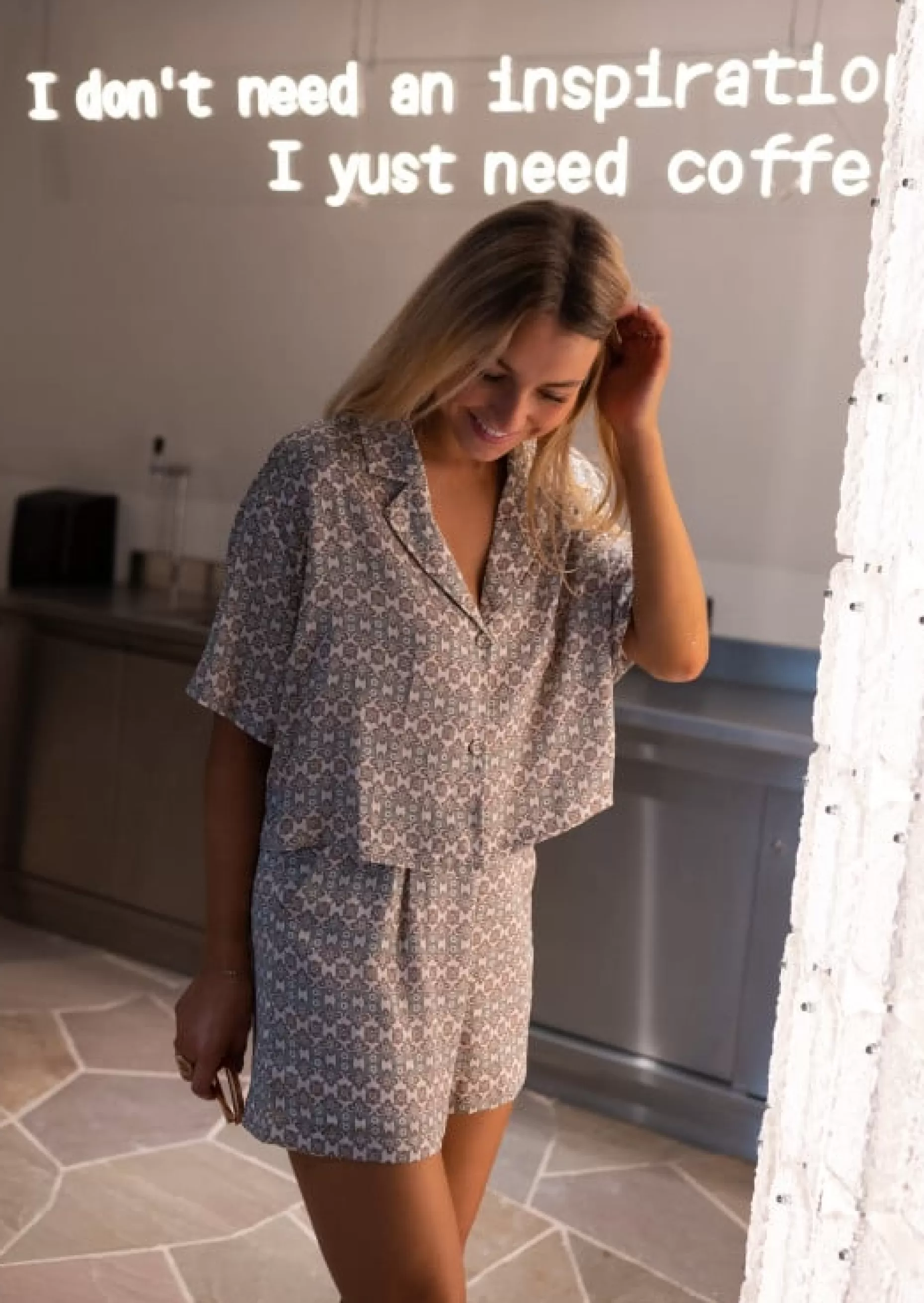 Store Short Hina vert à motifs | Short satiné fluide | Prêt-à-porter en ligne | Easy Clothes Femme Jupes & Shorts